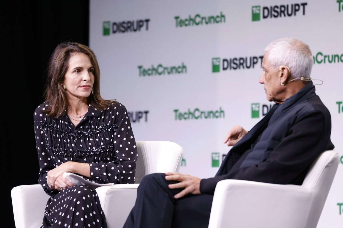 Despite risks, Vinod Khosla is optimistic about AI