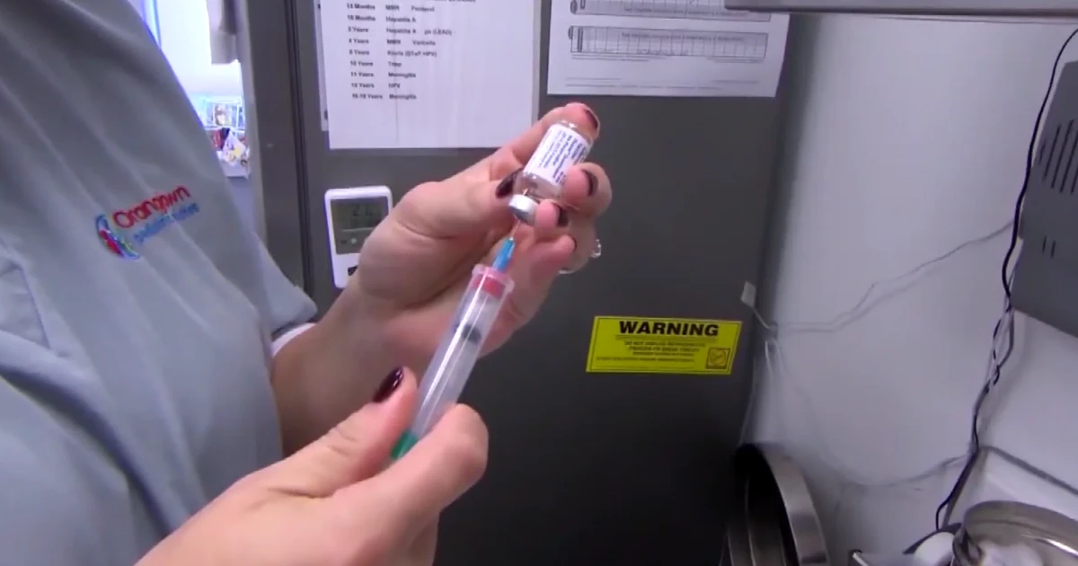 CBS News Poll: Americans say vaccines should be made more available