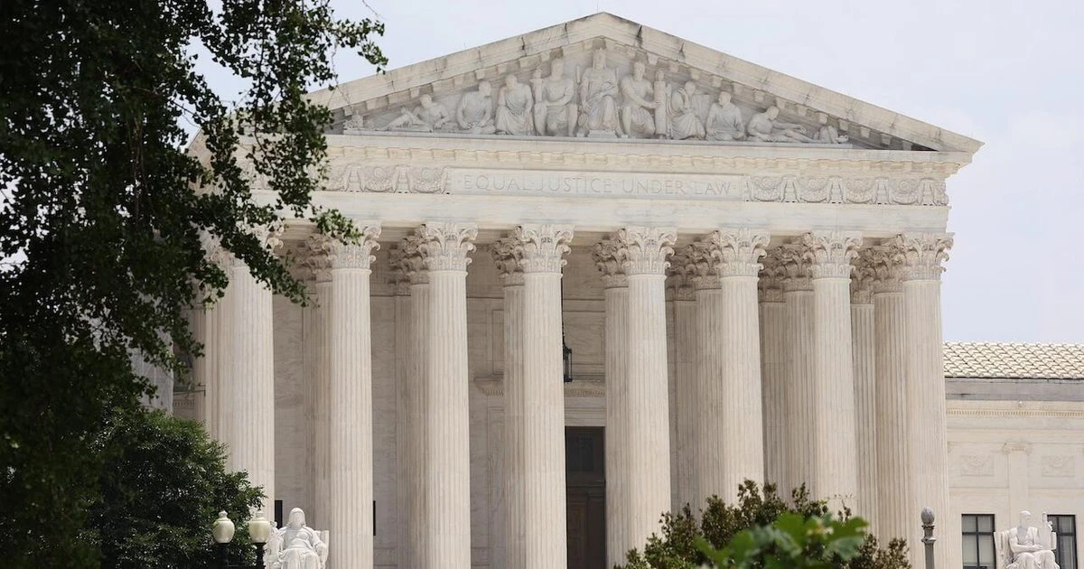 Supreme Court halts lower court order requiring DOGE to hand over records