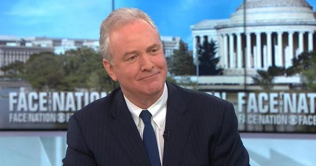 Sen. Chris Van Hollen says it's 