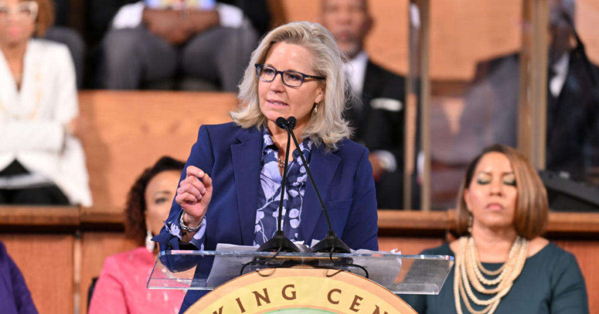 Liz Cheney says she's voting for Kamala Harris