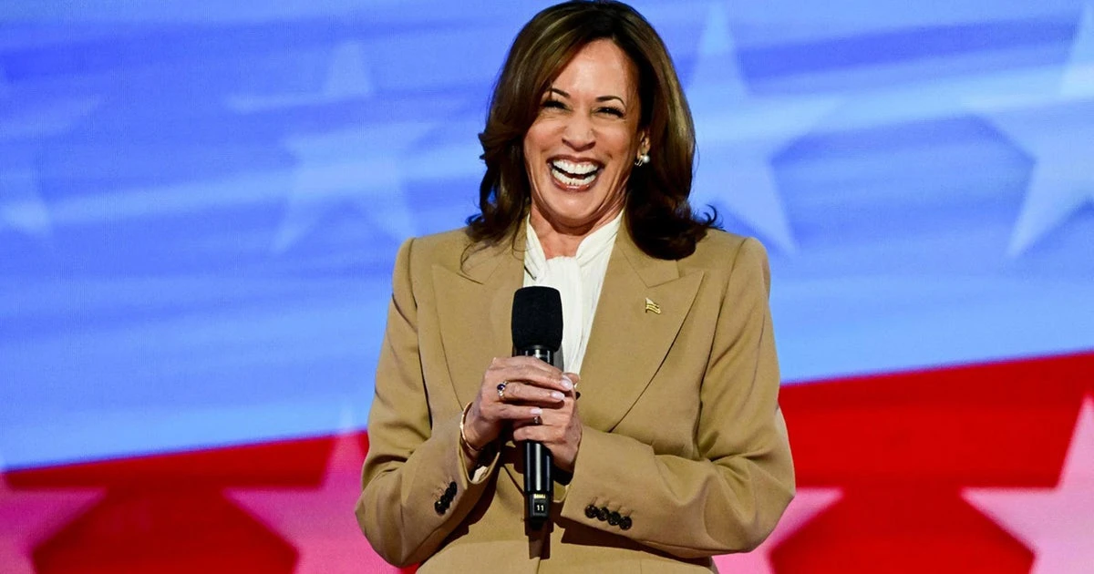 Harris to officially accept nomination while campaigning in Wisconsin