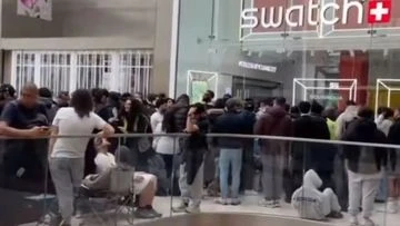 Why massive crowds gathered outside watch stores globally