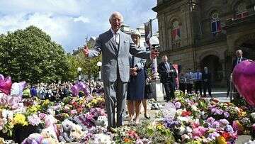 King Charles visits Southport after dance class stabbing