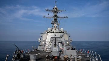 US destroyers head toward Venezuela as Trump aims to pressure drug cartels