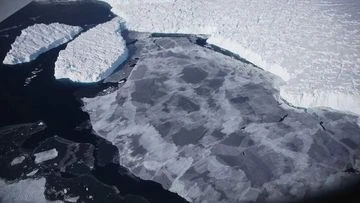 Ice sheet at 'severe risk' of raising world sea levels three metres