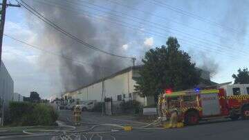 Factory blaze triggers cross NSW-Queensland border response