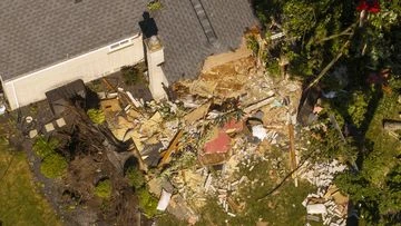 Toddler killed as tornado tears through US city