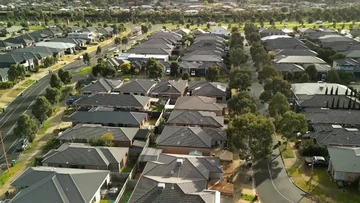 Majority of Aussies living in homes that are 'too big'
