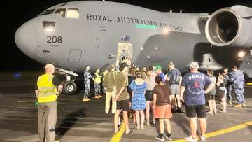 Aussies rescued from Vanuatu after earthquake as flights resume