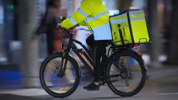 Restaurant owner's desperate call to stop reckless e-bike delivery drivers