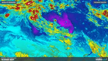 Tropical cyclone could hit part of Australia before Christmas, meteorologists warn