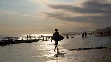 Australian could face death penalty in Bali over alleged cocaine package