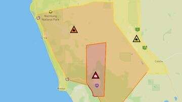 'Act immediately': Bushfire prompts urgent evacuation orders north of Perth