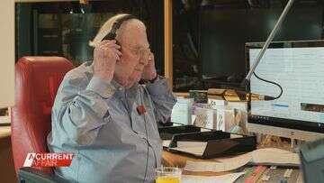 'Golden tonsils' John Laws hangs up the mic after seven decades on the airwaves