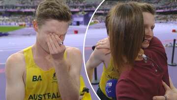 Devastated Aussie in tears, shares special hug after loss