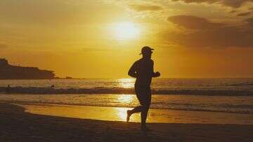 Warmest run of November nights in five years on the way for Brisbane