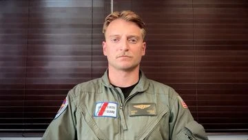 Rescue swimmer hailed as a hero after saving 165 kids from Texas flooding