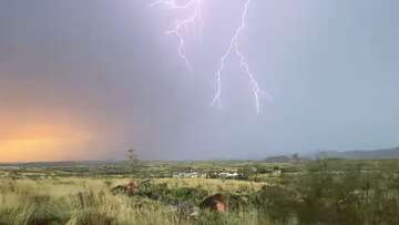 Chaotic winds destroy homes in severe storm over historic WA town