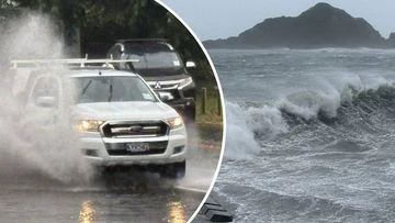 Wild weather blasts New Zealand city, residents warned to stay indoors