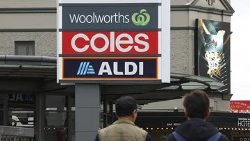 Receipts lay bare huge difference between Aussie grocery giants