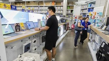 Officeworks to offshore jobs to India, Philippines in $15m restructure