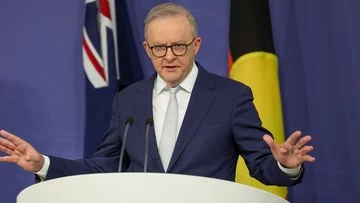 PM unveils extensive plan to combat antisemitism