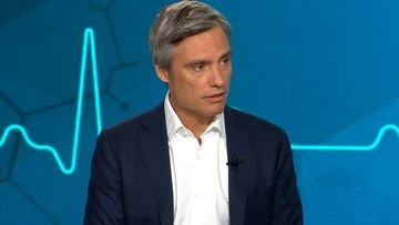 Why health expert wants to make cigarettes cheaper