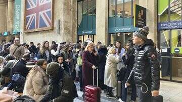 Unexploded WWII bomb halts Eurostar travel