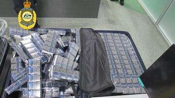 Criminal syndicates allegedly using international travellers to smuggle illicit cigarettes