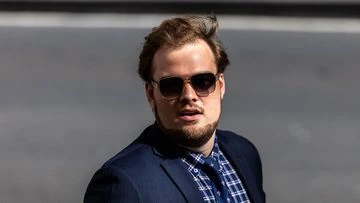 No jail for private school teacher over 'gross' sexual texts to child