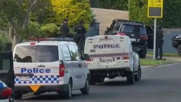 Police issue emergency lockdown for Brisbane streets