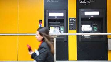 Bank says cash is 'here to stay' after $3 fee outrage