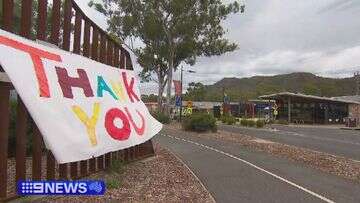 Plea for tourists to revive bushfire-stricken town as business losses reach millions