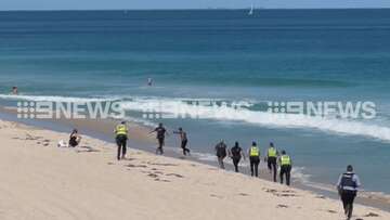 Police chase in Perth ends in dramatic arrest on famous beach