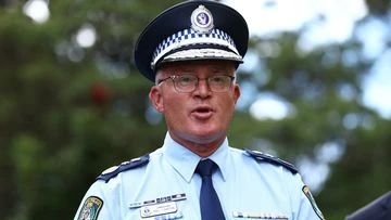 Police ready to stop 'breaches' when 'ISIS bride' arrives in Sydney