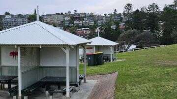 Sydney beach shelters sprayed with Hamas graffiti