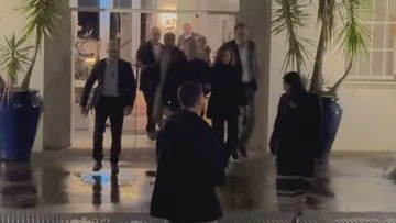 Former US VP Kamala Harris spotted dining in Sydney