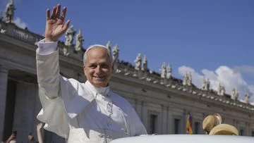 Pope Leo XIV takes his first popemobile ride through St Peter's Square