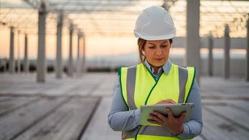 Call for improved parental leave to keep women construction workers