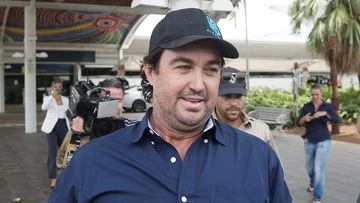 Reality TV star offered $10,000 to injured pilot's family, court hears