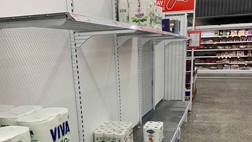 Panic buying returns to Sydney despite lack of lockdown