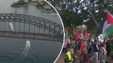 Commuters brace for travel chaos as pro-Palestine rally shuts down bridge