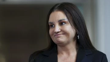 Jacqui Lambie beats Pauline Hanson's daughter to win Senate seat