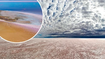 Rare flooding event creates striking oasis in the outback
