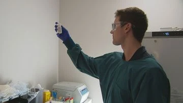 Australian-developed pill could ease distressing behaviours in dementia patients