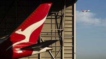 Hundreds of Qantas engineers kick off fortnight of strikes