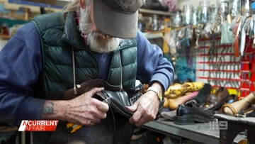 Beloved cobbler's business saved by community's touching gesture