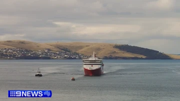 Spirit of Tasmania IV arrives in Hobart amid doubts over company's future
