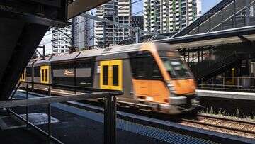 NSW government to take legal action in attempt to stop train strikes